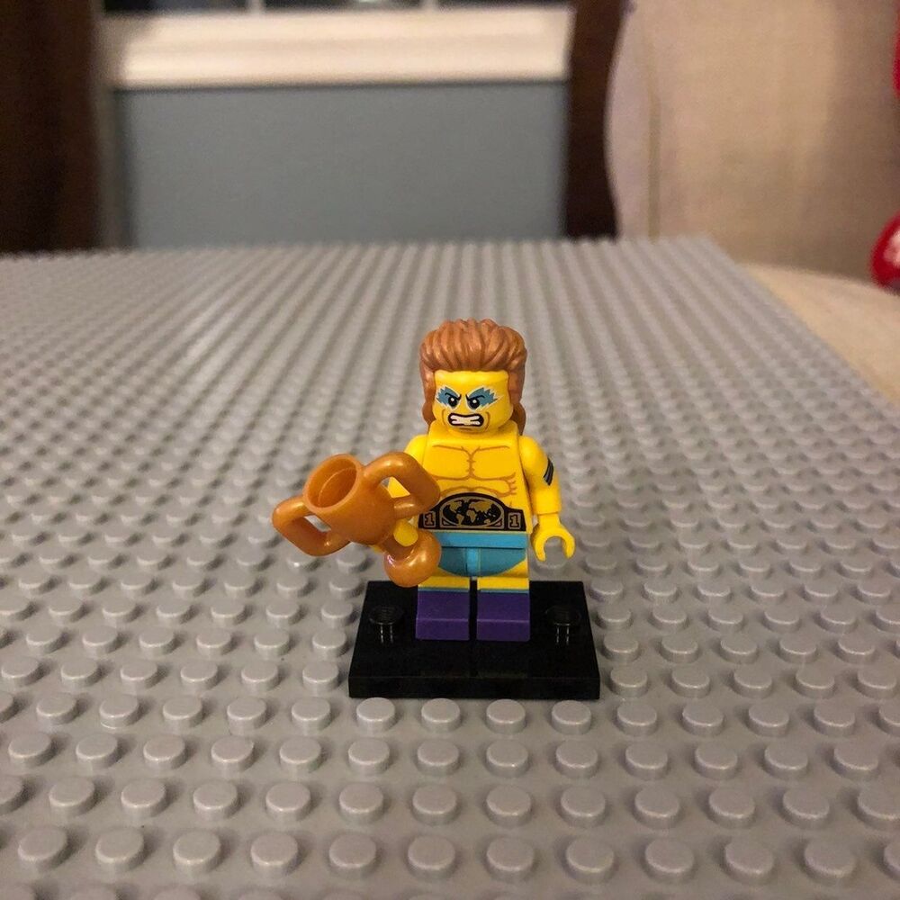 Lego Super Wrestler Minifigure